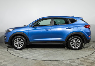 Подержанный автомобиль Hyundai Tucson 2017 года (8 фото)