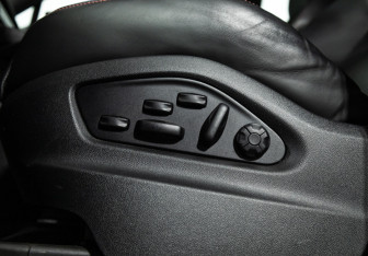 Подержанный автомобиль Porsche Cayenne 2021 года (16 фото)