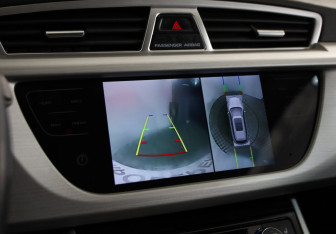 Подержанный автомобиль Geely Atlas 2020 года (13 фото)