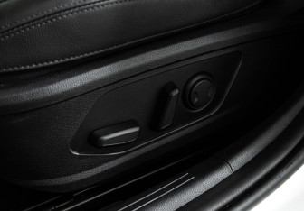 Подержанный автомобиль Kia K5 2021 года (29 фото)