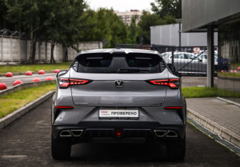 Подержанный автомобиль Changan UNI-T 2023 года (7 фото)