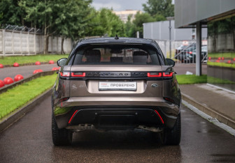 Подержанный автомобиль Land Rover Range Rover Velar 2018 года (7 фото)