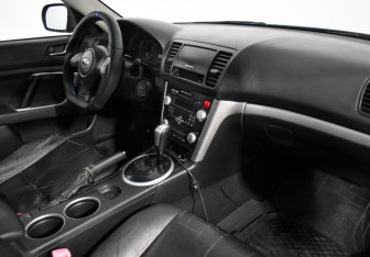 Подержанный автомобиль Subaru Outback Wagon 2007 года (14 фото)