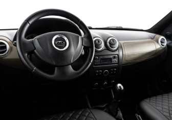 Подержанный автомобиль LADA (ВАЗ) Largus Wagon 2020 года (11 фото)