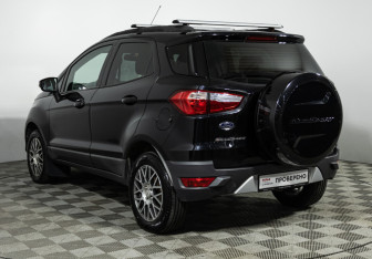 Подержанный автомобиль Ford EcoSport 2016 года (7 фото)
