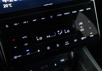 Подержанный автомобиль Hyundai Tucson 2021 года (18 фото)