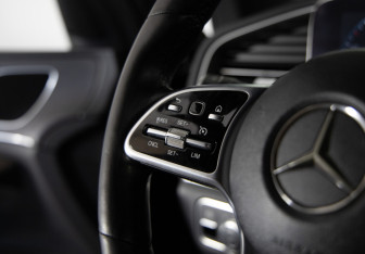 Подержанный автомобиль Mercedes-Benz GLE 2018 года (21 фото)
