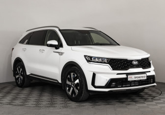 Подержанный автомобиль Kia Sorento 2020 года (3 фото)