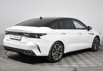 Подержанный автомобиль Chery Arrizo 8 2023 года (5 фото)