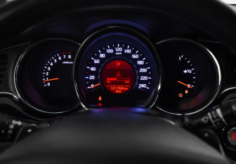 Подержанный автомобиль Kia Ceed Wagon 2018 года (17 фото)