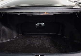 Подержанный автомобиль Toyota Camry Sedan 2017 года (29 фото)