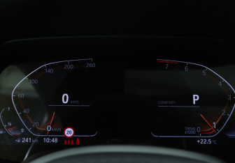 Подержанный автомобиль BMW X5 2022 года (20 фото)