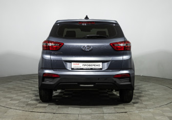 Подержанный автомобиль Hyundai Creta 2019 года (6 фото)