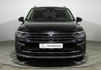 Подержанный автомобиль Volkswagen Tiguan 2021 года (2 фото)