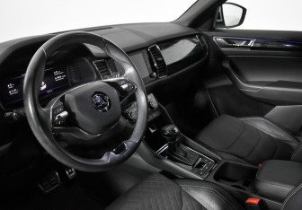 Подержанный автомобиль Skoda Kodiaq 2021 года (9 фото)