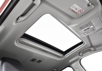 Подержанный автомобиль Mazda CX-5 2017 года (13 фото)