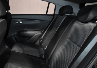 Подержанный автомобиль Kia Rio Hatchback 2019 года (12 фото)