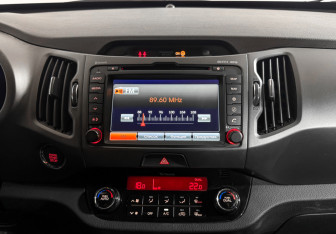 Подержанный автомобиль Kia Sportage 2011 года (16 фото)