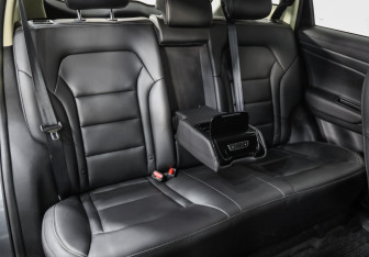 Подержанный автомобиль Geely Atlas 2021 года (24 фото)