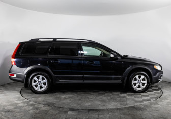 Подержанный автомобиль Volvo XC70 2007 года (4 фото)