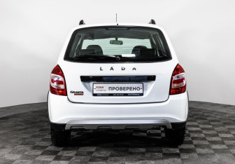 Подержанный автомобиль LADA (ВАЗ) Granta Wagon 2023 года (6 фото)
