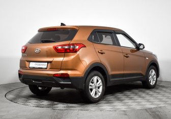 Подержанный автомобиль Hyundai Creta 2018 года (5 фото)