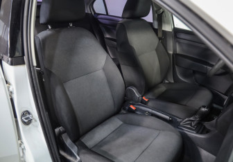 Подержанный автомобиль Skoda Rapid Liftback 2017 года (17 фото)