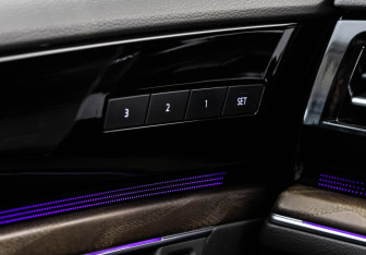 Подержанный автомобиль Volkswagen Touareg 2018 года (24 фото)