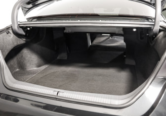 Подержанный автомобиль Toyota Avalon 2022 года (29 фото)