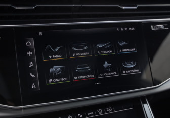 Новый Audi Q8 2025 (28 фото)