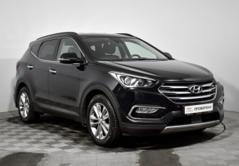 Подержанный автомобиль Hyundai Santa Fe 2017 года (3 фото)