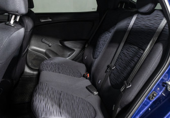 Подержанный автомобиль Hyundai Solaris Sedan 2015 года (10 фото)