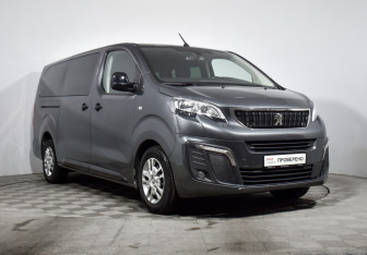 Подержанный автомобиль Peugeot Traveller 2020 года (3 фото)