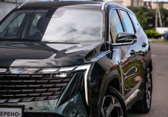 Подержанный автомобиль Geely Atlas 2024 года (2 фото)