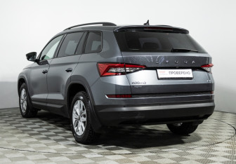 Подержанный автомобиль Skoda Kodiaq 2021 года (7 фото)