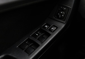 Подержанный автомобиль Mitsubishi Lancer Sedan 2008 года (14 фото)