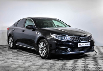 Подержанный автомобиль Kia Optima Sedan 2017 года (3 фото)
