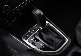Подержанный автомобиль Hyundai Creta 2019 года (14 фото)