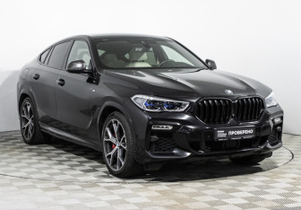 Подержанный автомобиль BMW X6 2020 года (3 фото)