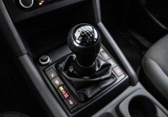 Подержанный автомобиль Volkswagen Amarok 2013 года (17 фото)