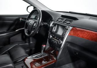 Подержанный автомобиль Toyota Camry Sedan 2014 года (14 фото)