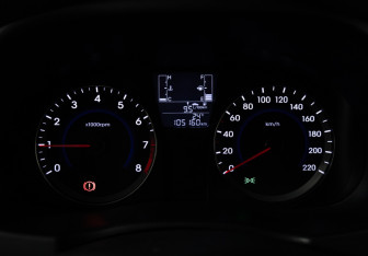 Подержанный автомобиль Hyundai Solaris Sedan 2015 года (12 фото)