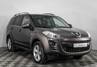 Подержанный автомобиль Peugeot 4007 2012 года (3 фото)