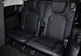 Подержанный автомобиль Exeed VX 2023 года (12 фото)