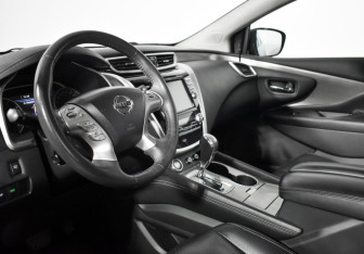 Подержанный автомобиль Nissan Murano Suv 2016 года (9 фото)