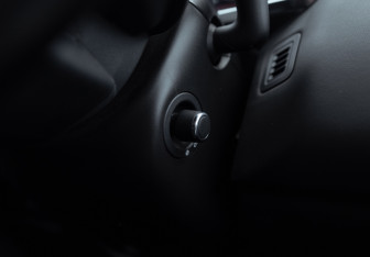 Подержанный автомобиль Land Rover Range Rover 2021 года (31 фото)