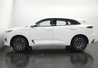 Подержанный автомобиль Changan UNI-K 2023 года (8 фото)