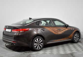 Подержанный автомобиль Kia Optima Sedan 2017 года (5 фото)