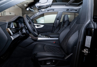 Новый Audi Q8 2025 (7 фото)