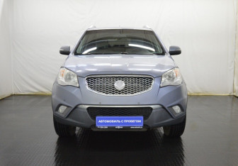 Подержанный автомобиль SsangYong Actyon 2012 года (2 фото)